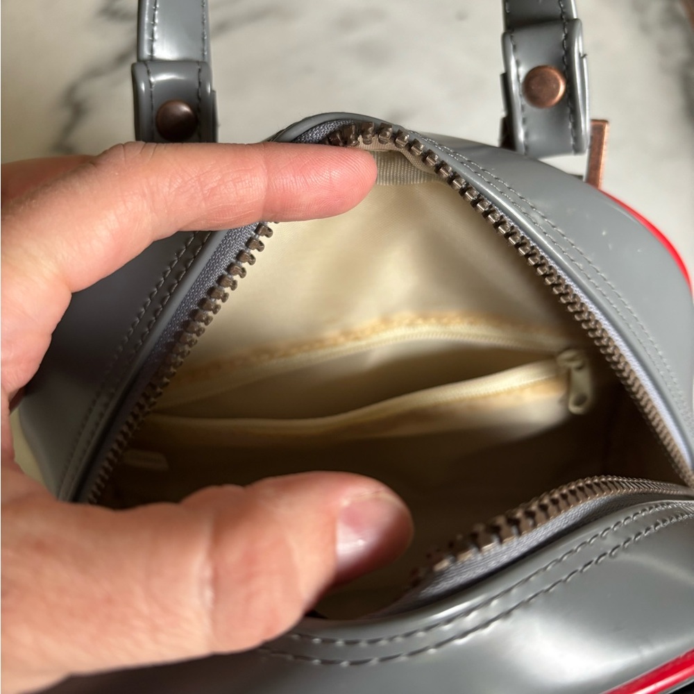 Rare Von Dutch Gray Y2K Mini Bowling Bag 🎳 - Picture 6 of 10
